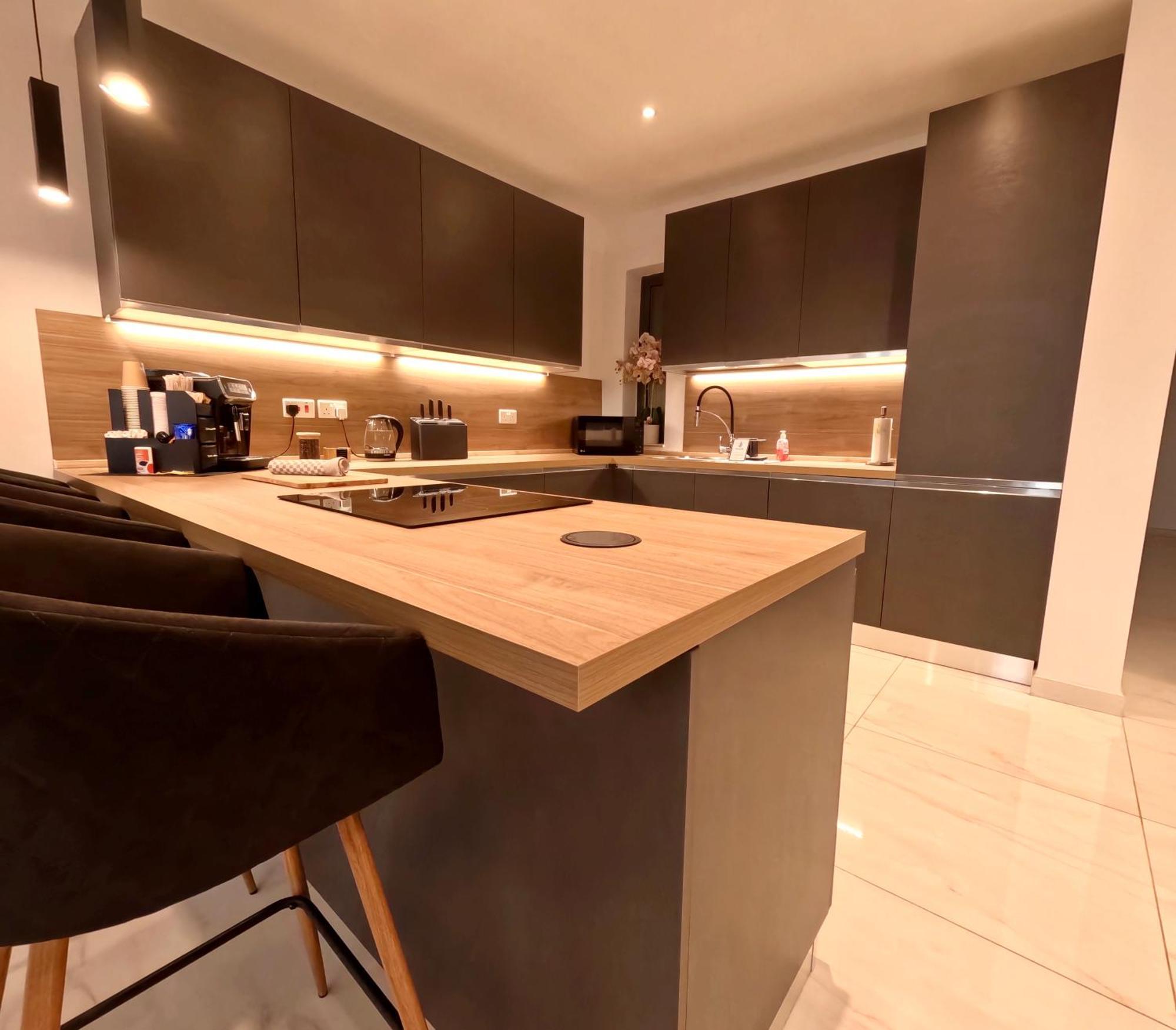 Modern Apartment In St Julian'S Malta, With Breathtaking Views Of Spinola Bay Saint Julian's エクステリア 写真